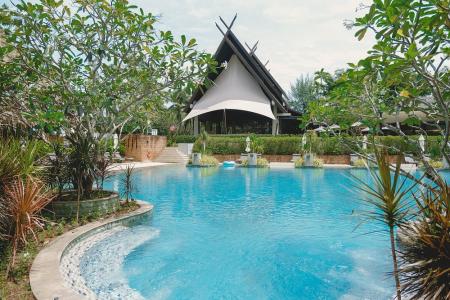 Отель Avani+ Mai Khao Phuket Suites & Villas в пляж Май Кхао - Таиланд