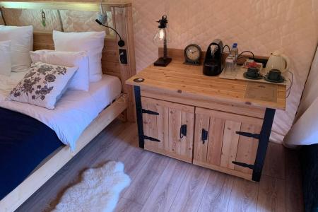 Отель Лес Глэмпинг и СПА в Красная Поляна - Россия