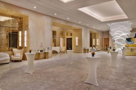 Отель The St. Regis Dubai, The Palm в Палм Джумейра - ОАЭ