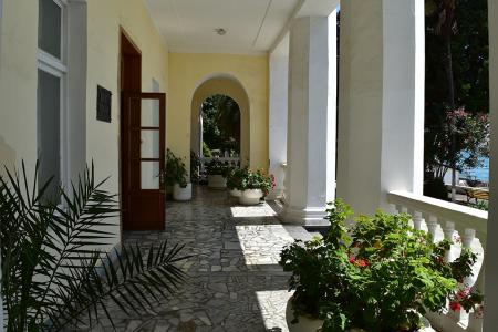 Отель Санаторий МВО Сухум в Сухум - Абхазия