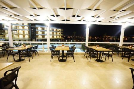 Отель La Quinta by Wyndham Cesme в Чешме - Турция