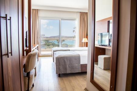 Отель La Quinta by Wyndham Cesme в Чешме - Турция