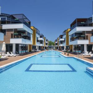 отель Elysium Green Suites