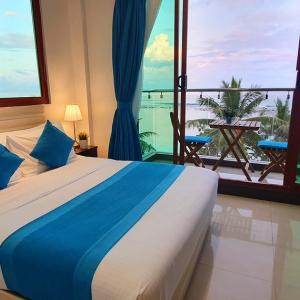 отель Huvan Beach Hotel at Hulhumale