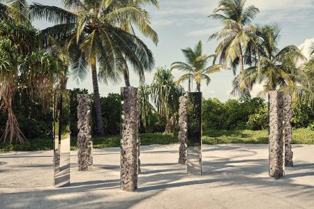 Отель Patina Maldives, Fari Island в Северный Мале Атолл - Мальдивы