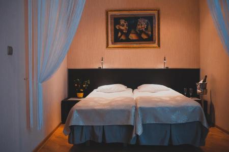 Отель Cruise Hotel & Cafe в Пионерский - Россия