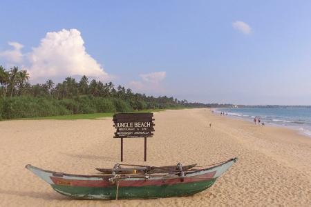 Отель Jungle Beach Camp Ahungalla в Ахунгала - Шри-Ланка