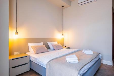 Отель Seven в Ялта - Россия