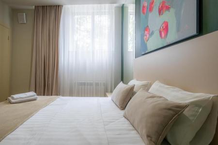 Отель Seven в Ялта - Россия