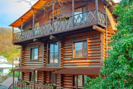 Отель ШарЛООтка в Лоо - Россия