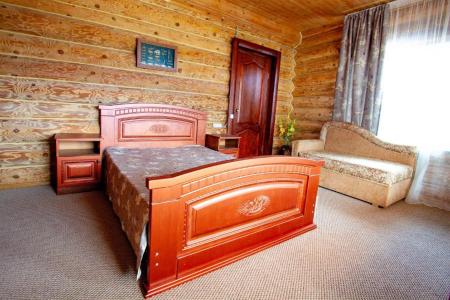 Отель ШарЛООтка в Лоо - Россия