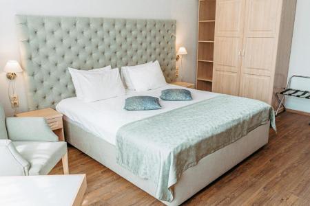 Отель Alm House в Поселок Красная Поляна - Россия