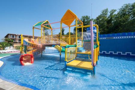 Отель Акваград в Лоо - Россия