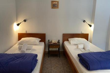 Отель Ionion в Пирей - Греция