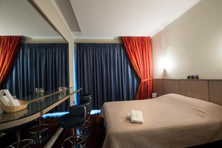 Отель Pines Hotel в Аттика - Греция