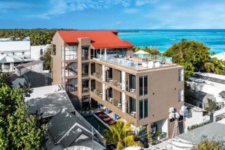 Отель Sky Beach Maldives Guest House в Северный Мале Атолл - Мальдивы