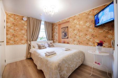 Отель Арт на Репина в Санкт-Петербург - Россия