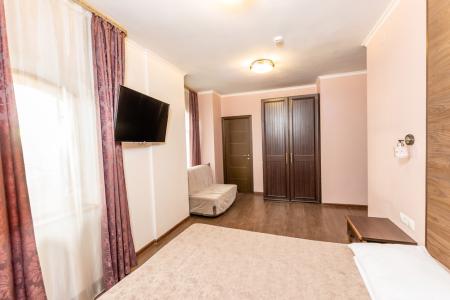 Замок у моря (Головинка)