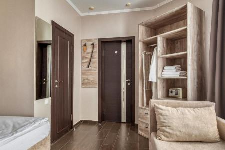 Родос (ул. Южных культур)