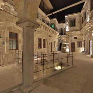 отель Taru Cave Suites