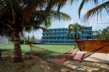 Отель Trincomalee Beach Resort в Тринкомали - Шри-Ланка