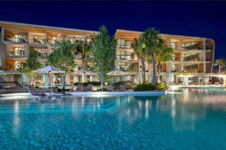 Отель Wyndham Grand Nai Harn Beach Phuket в пляж Най Харн - Таиланд