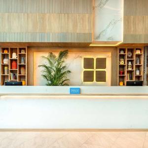 отель Hilton Garden Inn Phuket Bang Tao