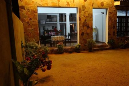 Отель New Rani Inn в Негомбо - Шри-Ланка