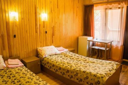 Отель Приют странника (Подгорное) в Крым - Россия