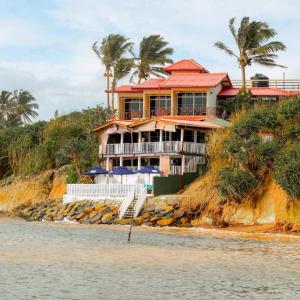 отель New Bay View Villa