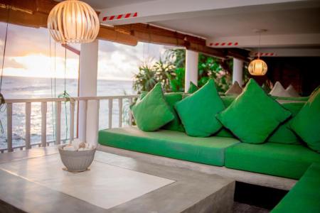 Отель New Bay View Villa в Велигама - Шри-Ланка