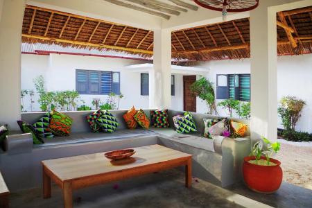 Отель Kimte Beach Lodge в Джамбиани - Танзания