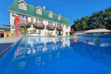 Отель Южная ночь  в Туапсе - Россия