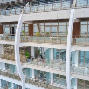 отель Serenity Premium