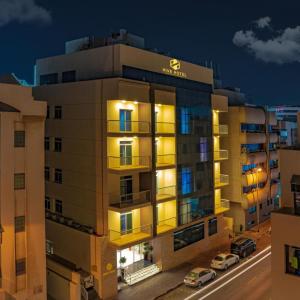 отель Raha Grand Hotel Dubai