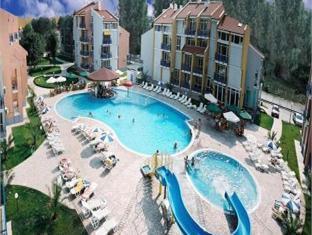 Elite Apartments Complex