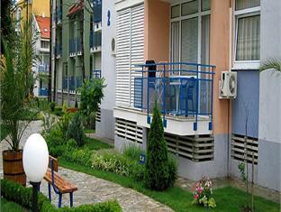 Elite Apartments Complex