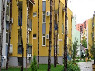 Elite Apartments Complex