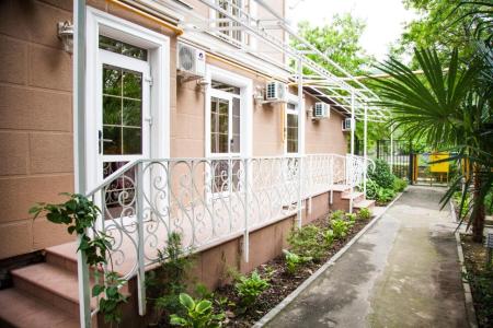 Отель Khosta Garden Hotel в Хоста - Россия