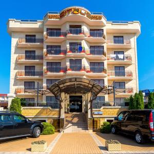 отель Citrus Hotel