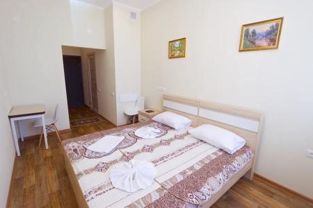 Отель Апартель на Партизана Железняка в Красноярск - Россия