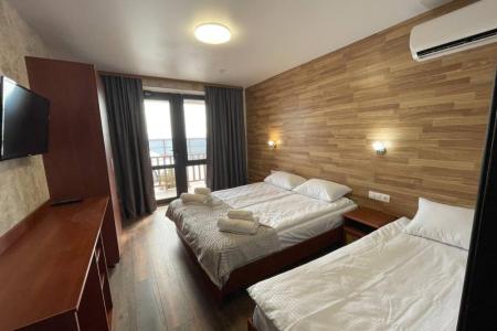 Солнечный (Прибрежное)