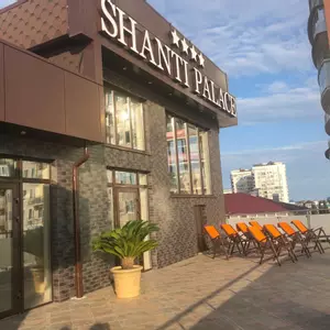 отель Shanti Palace