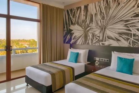 North Gate by Jetwing