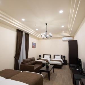 отель Boutique Living Hotel