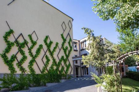 Отель Green Palace Hotel в Ереван - Армения
