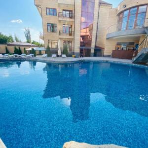 отель Grand Hills