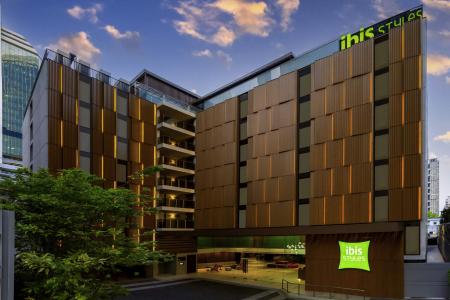 Отель Ibis Styles Bangkok Silom в Бангкок - Таиланд