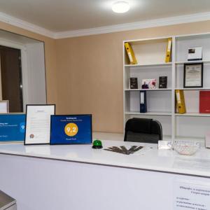 отель Maziiz Hotel