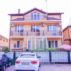 отель Диана (Витязево ул. Мирная)